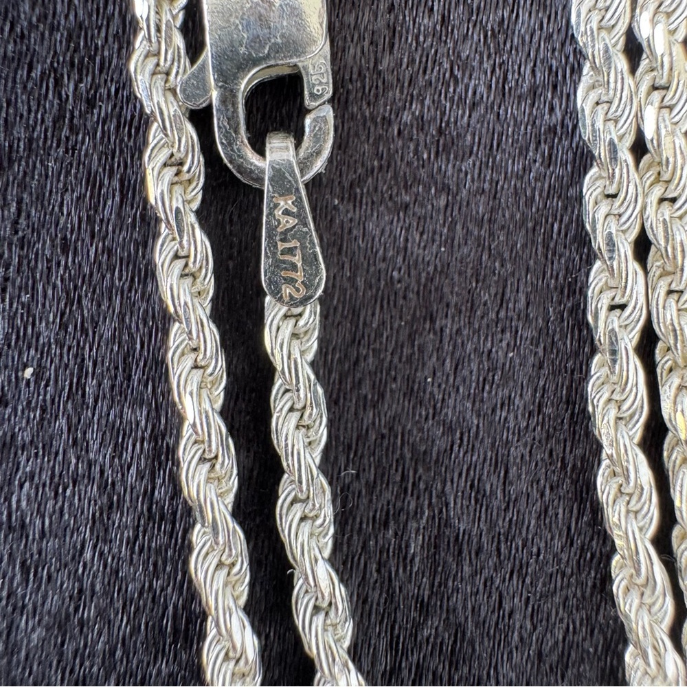 Elegant Silver Rope Chain Necklace - Picture 4 of 10